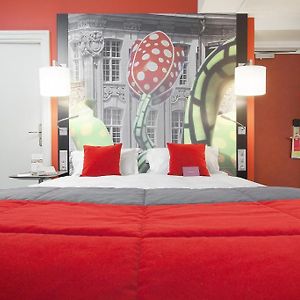 Camera standard con letto king size